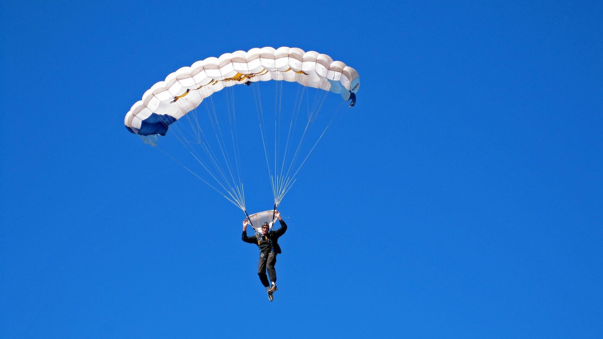 自由人队攻防转换效率提升,自由人打法