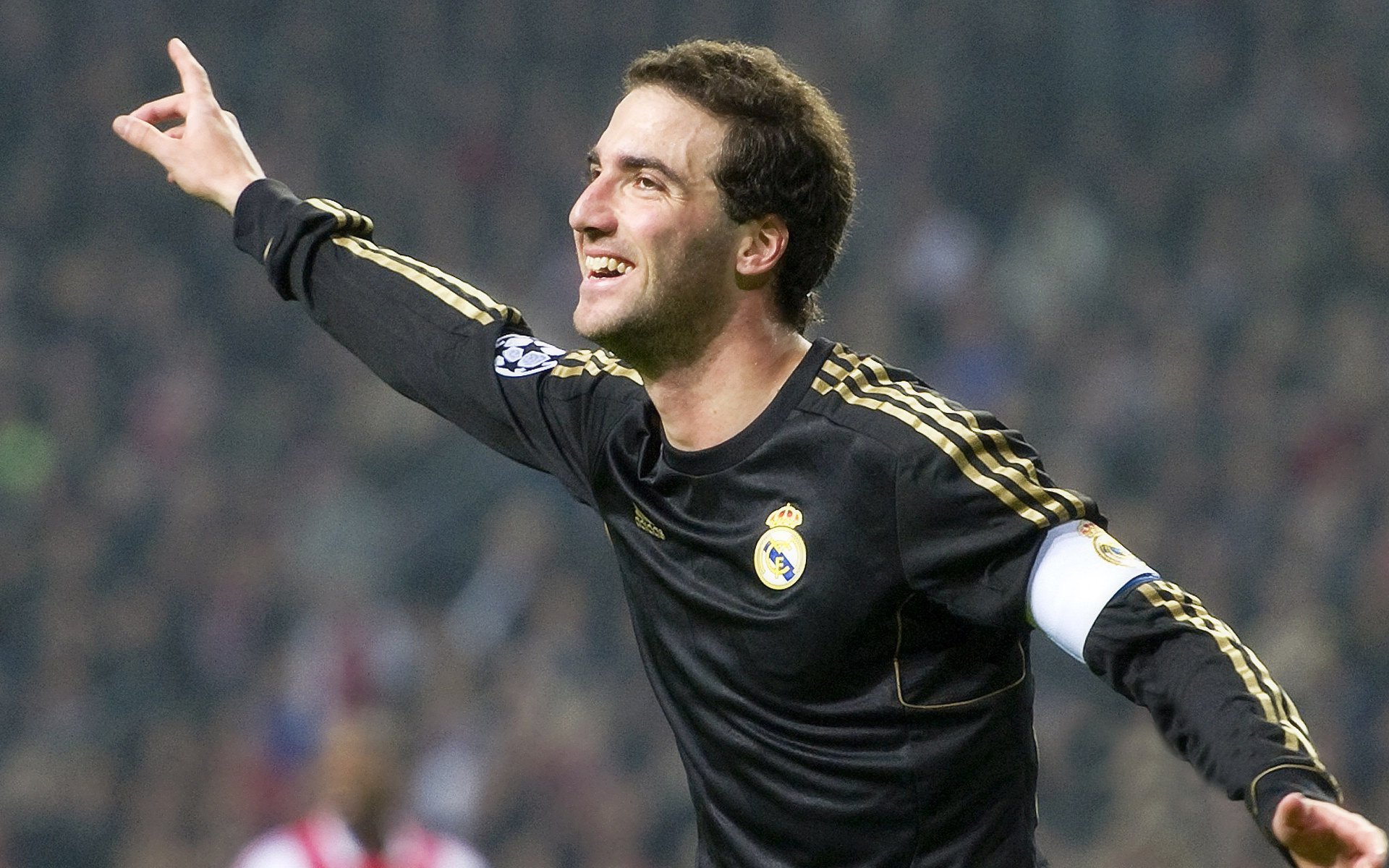 英超足球产业链创新发展,打造全球品牌,英超经营模式